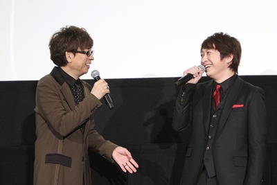 左から山寺宏一、小野大輔。