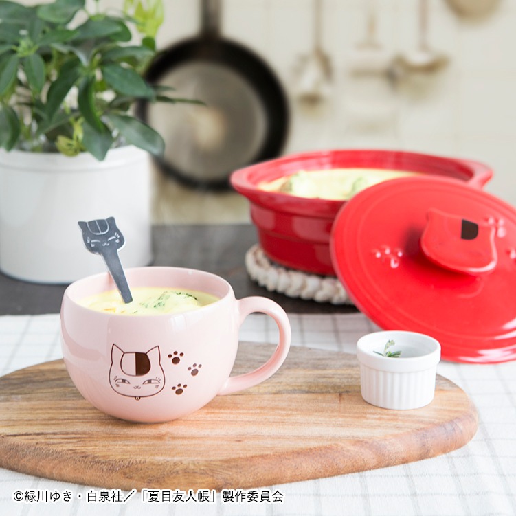 「一番くじ 夏目友人帳～ニャンコ先生とぬくぬくびより～」グッズの使用イメージ。