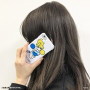 iPhoneケースの使用イメージ。