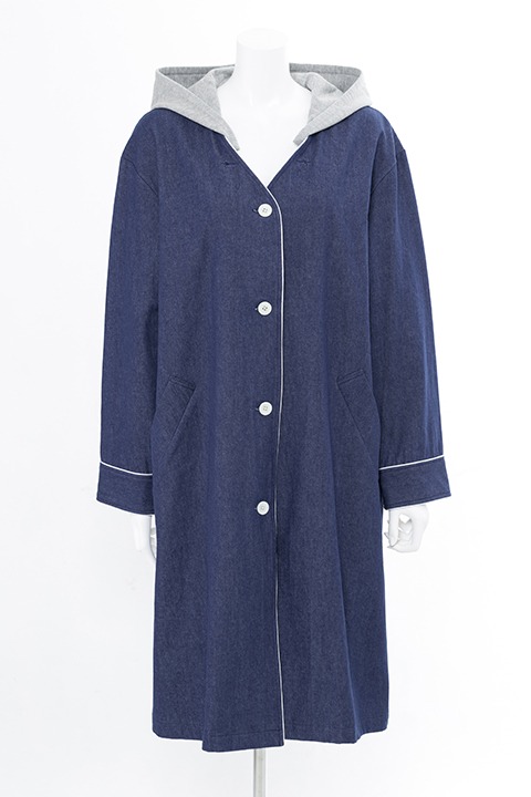 ランサーモデルの2wayコート。