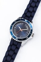 ランサーモデルの腕時計。