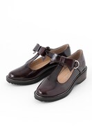 間桐桜モデルのパンプス。