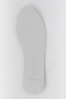 セイバーモデルのハイカットスニーカー。