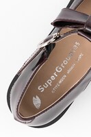 間桐桜モデルのパンプス。