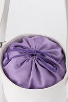 間桐桜モデルの2Wayバッグ。