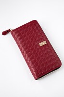 遠坂凛モデルの長財布。