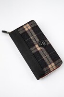 アーチャーモデルの長財布。