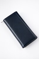 ランサーモデルの長財布。