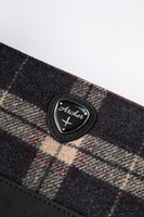 アーチャーモデルの長財布。