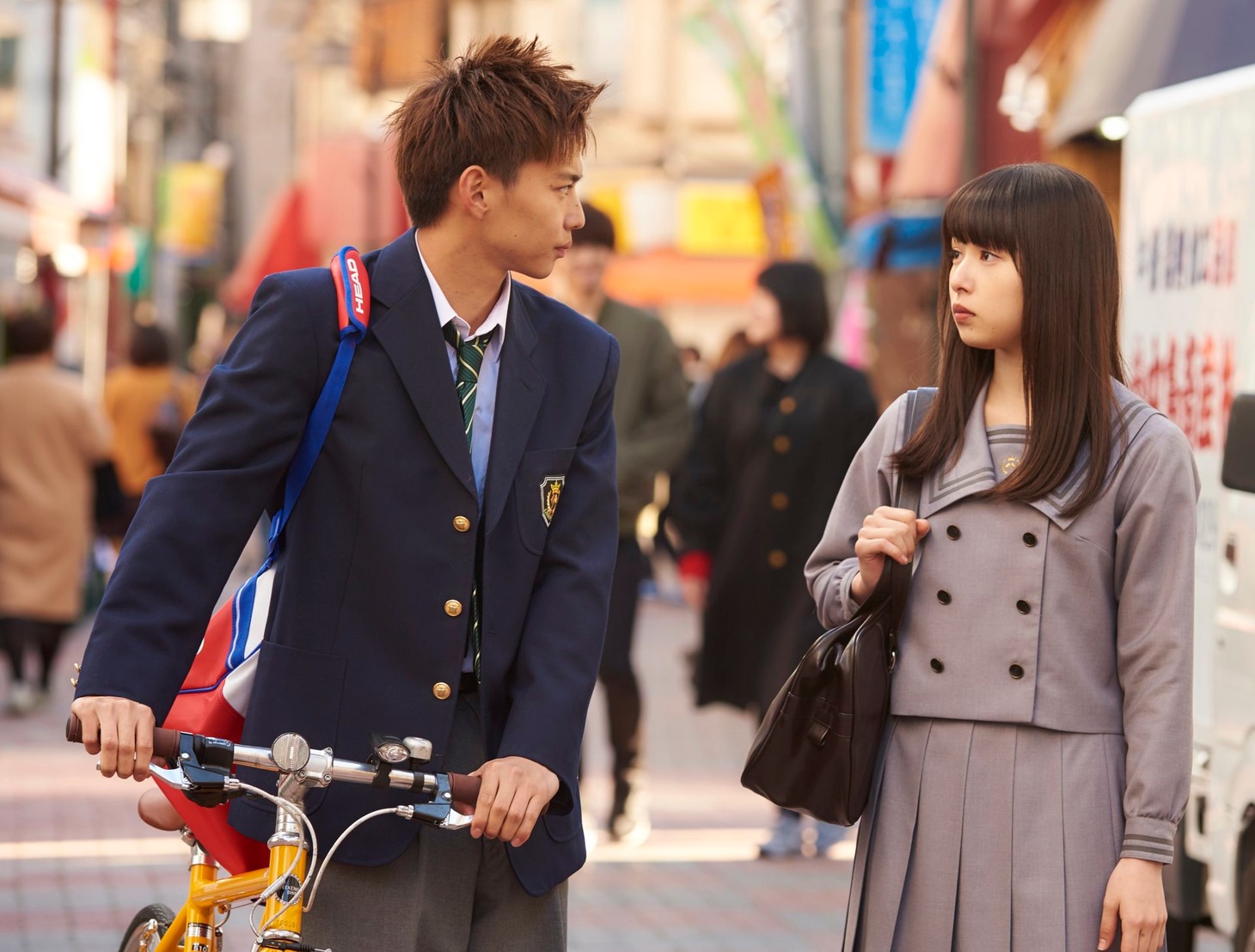 「ママレード・ボーイ」の場面写真。
