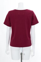 佐倉杏子モデルのTシャツ。