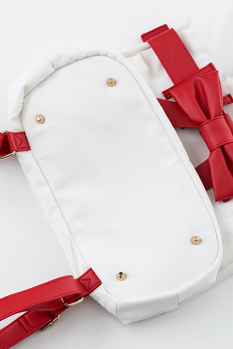 佐倉杏子モデルのバッグ。