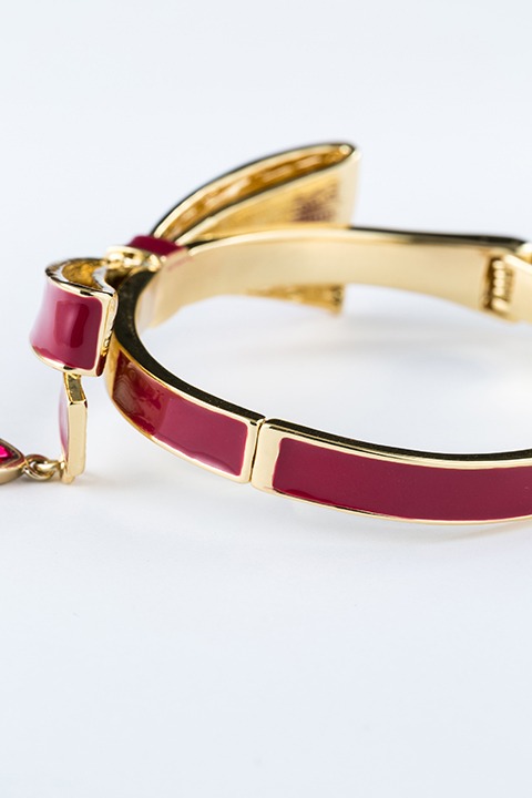 佐倉杏子モデルのリボンバングル。