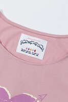 「魔法少女まどか☆マギカ」鹿目まどかモデルのTシャツ。