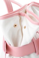 「魔法少女まどか☆マギカ」鹿目まどかモデルのバッグ。