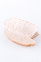 巴マミモデルのヘアクリップ。