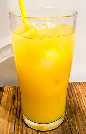 さっちゃんをイメージしたドリンク。