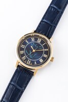 セイバーモデルの腕時計。