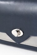 ランサーモデルのショルダーバッグ。