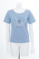 美樹さやかモデルのTシャツ。