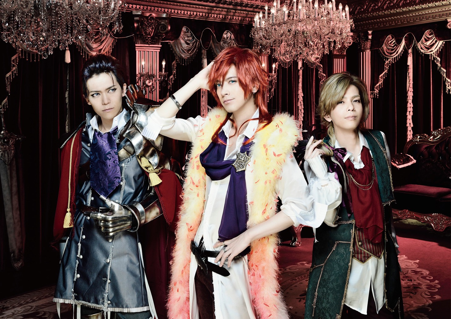 BREAKERZ。左からリオットに扮するSHINPEI、ナレクに扮するDAIGO、ヴィーノに扮するAKIHIDE。