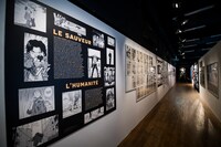 「第45回アングレーム国際漫画フェスティバル」のメイン会場にて行われた展覧会の様子。