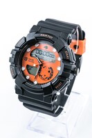 烏野高校モデルの腕時計。