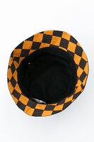 烏野高校モデルの帽子。