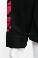 音駒高校モデルのシャツ。