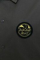 梟谷学園高校モデルのシャツ。