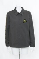 梟谷学園高校モデルのシャツ。