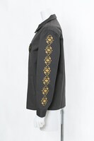 梟谷学園高校モデルのシャツ。