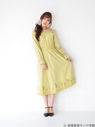 「天道かすみイメージワンピース」着用例。