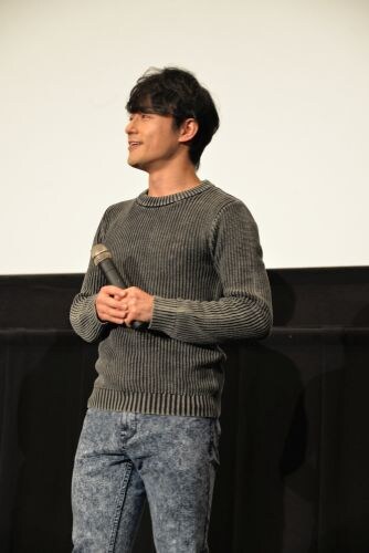 鷹梁ミナト役の五十嵐雅。