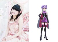 左から田村ゆかり、ルールーのキャラクター設定画。