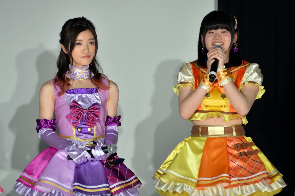 左から美山加恋、二ノ宮ゆい。 - 「アイカツフレンズ！」W主演の