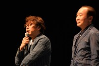 左から三木孝浩監督、中村梅雀
