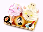 「チャーミーのヒツジのコックさんケーキ（いちごの蒸しケーキとレモンの蒸しケーキ）」