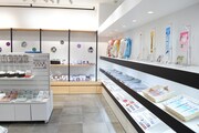 「DAME×PRINCE STORE in HARAJUKU」の物販スペースの様子。