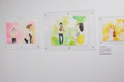 「くらもちふさこ・いくえみ綾二人展『“あたしの好きな人”へ』」より、「二人の今」コーナーの様子。
