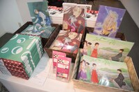 「成田美名子画業40周年記念原画展」の様子。