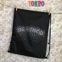 yonpoで販売されている「デスコフィーバー」会場限定ランドリーバッグ。