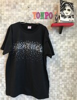 yonpoで販売されている「デスコフィーバー」会場限定Tシャツ。