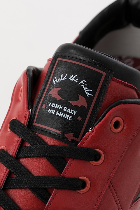 「アイシールド21」コラボレーション スニーカー（泥門デビルバッツモデル）