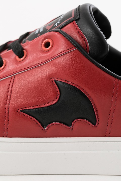 「アイシールド21」コラボレーション スニーカー（泥門デビルバッツモデル）