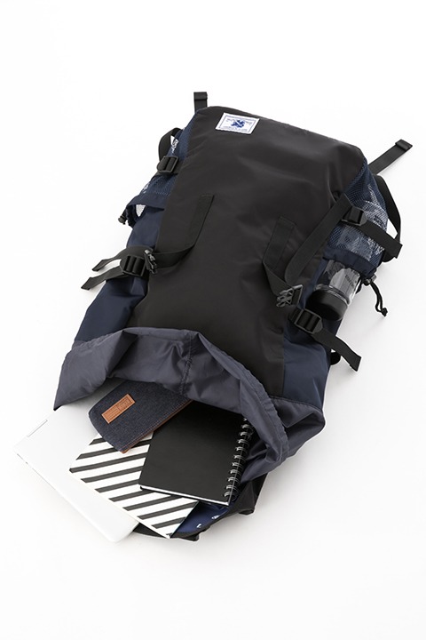 「アイシールド21」コラボレーション バッグ（王城ホワイトナイツモデル）