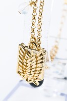 リヴァイモデルのブレスレット。