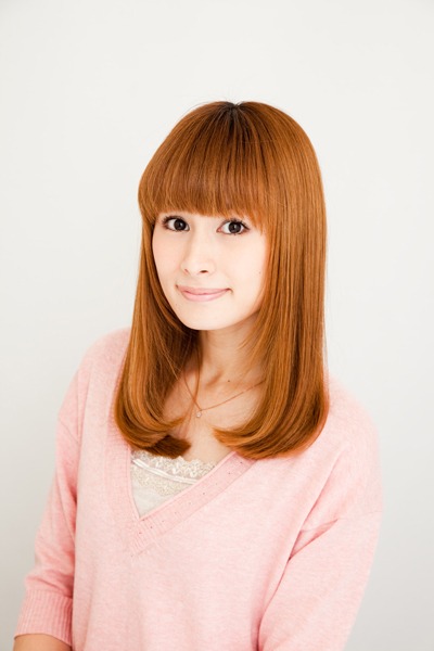 謎の少女役を演じる中原麻衣。