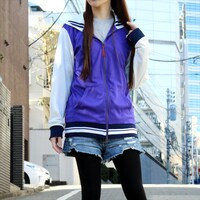 「豊ヶ崎学園制服 デザインパーカー」着用イメージ