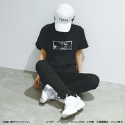 Tシャツ（ブラック）の着用例。